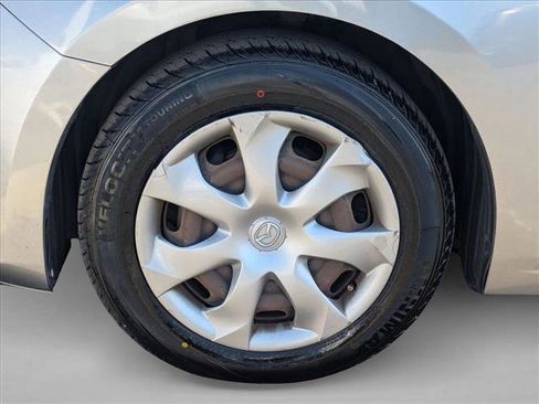 Used 2014 MAZDA MAZDA3 i Sport FWD image 22