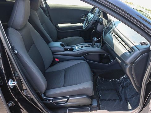 Certified 2021 Honda HR-V EX image 17