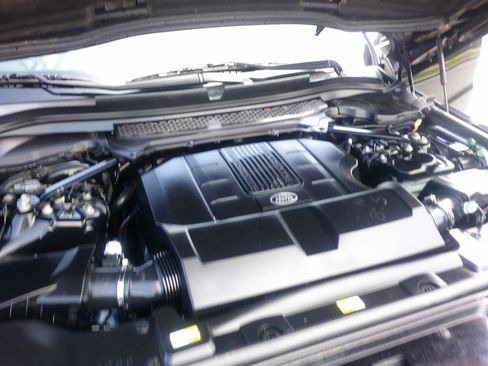 Used 2016 Land Rover Range Rover Sport Supercharged image 44