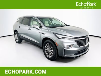 Used 2023 Buick Enclave Essence