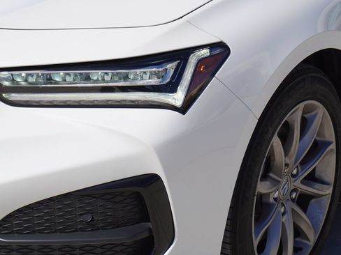 Used 2023 Acura TLX FWD image 2