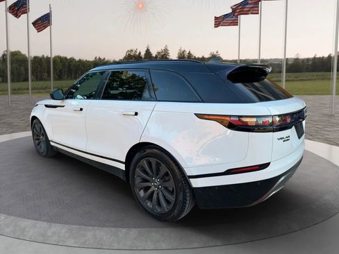 Used 2018 Land Rover Range Rover Velar R-Dynamic SE image 10