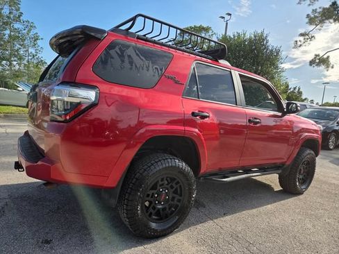 Used 2021 Toyota 4Runner Venture w/ Moonroof Package AWD/4WD image 7