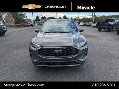 Used 2025 Ford Escape ST-Line Select AWD/4WD image 1