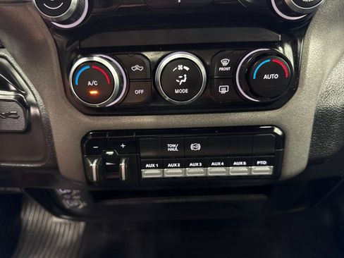 Used 2022 RAM 3500 Tradesman AWD/4WD image 29