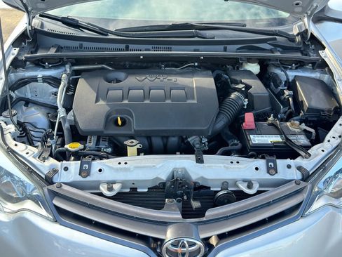 Used 2016 Toyota Corolla LE image 10