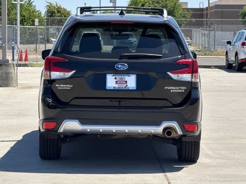 Certified 2024 Subaru Forester Touring AWD/4WD image 4