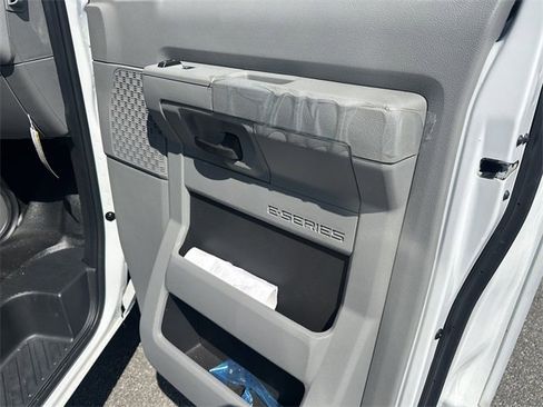 New 2024 Ford E-350 and Econoline 350 Super Duty w/ Power Windows & Locks Group image 32