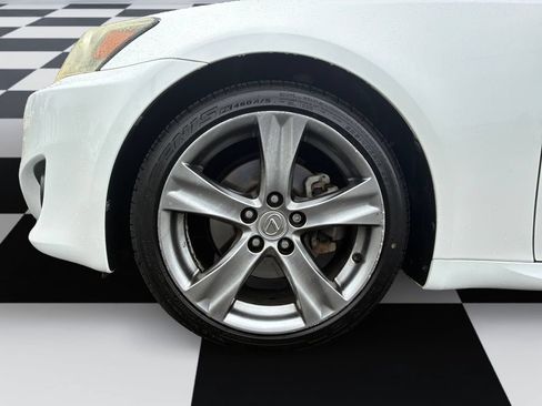 Used 2013 Lexus IS 250 w/ Premium Pkg Value Edition RWD image 14