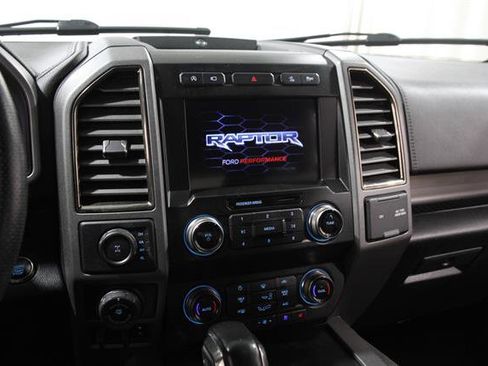 Used 2020 Ford F150 Raptor w/ Equipment Group 802A Luxury image 10