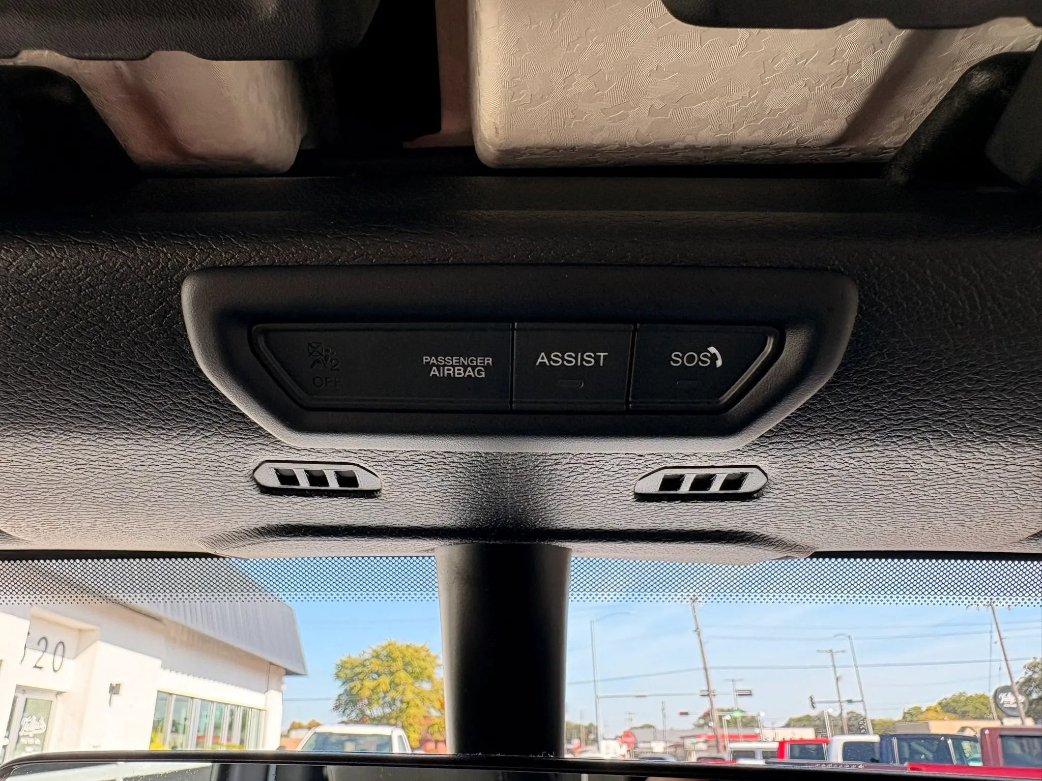 Used 2023 Jeep Gladiator Overland AWD/4WD image 29