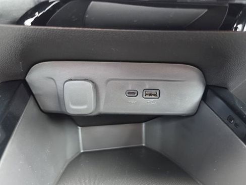 New 2026 Chevrolet Trax LT w/ Driver Confidence Package FWD image 23