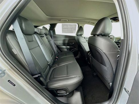 New 2026 Hyundai Tucson Limited image 48