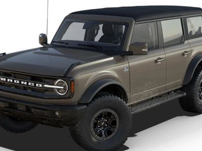 New 2025 Ford Bronco Outer Banks w/ Sasquatch Package