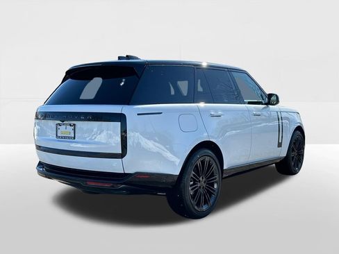 New 2026 Land Rover Range Rover SE image 4
