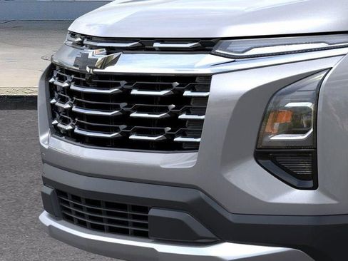 New 2026 Chevrolet Equinox LT w/ Convenience Package II image 13