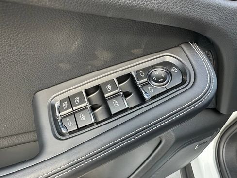 Used 2026 Porsche Macan S AWD/4WD image 22