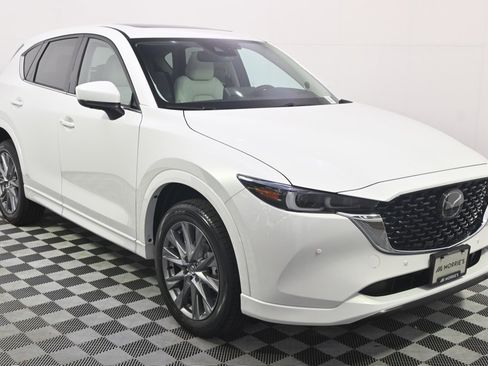 New 2025 MAZDA CX-5 AWD 2.5 S w/ Premium Plus Pkg image 8