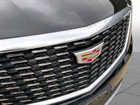 Used 2025 Cadillac XT5 Premium Luxury w/ LPO, Floor Liner Package FWD image 29