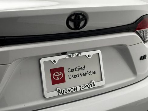 Used 2025 Toyota Corolla LE w/ LE Premium Package FWD image 8