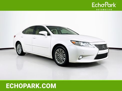 Used 2014 Lexus ES 350 w/ Luxury Package FWD image 1