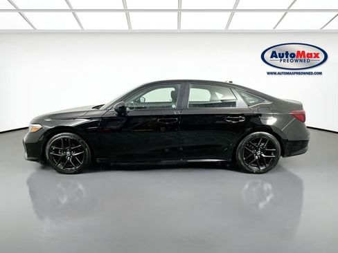 Used 2025 Honda Civic Sport image 9