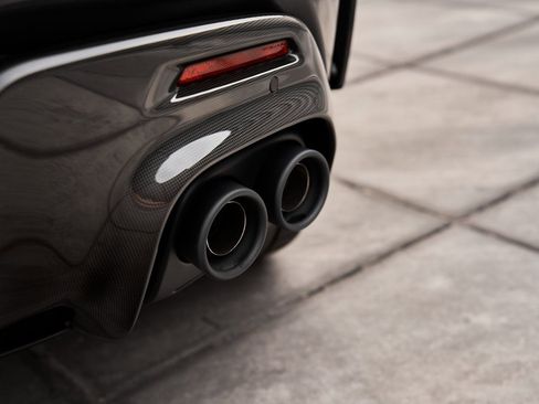 Used 2025 Ferrari Purosangue image 15