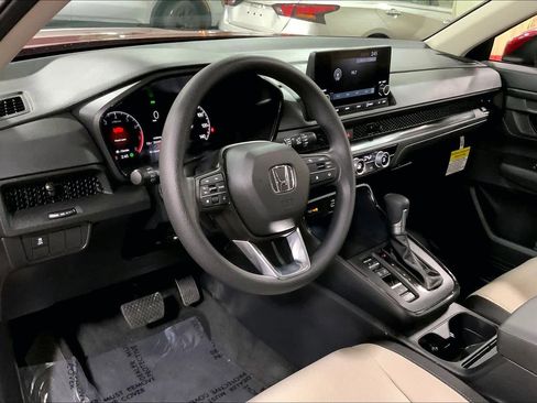 Used 2025 Honda CR-V LX image 17