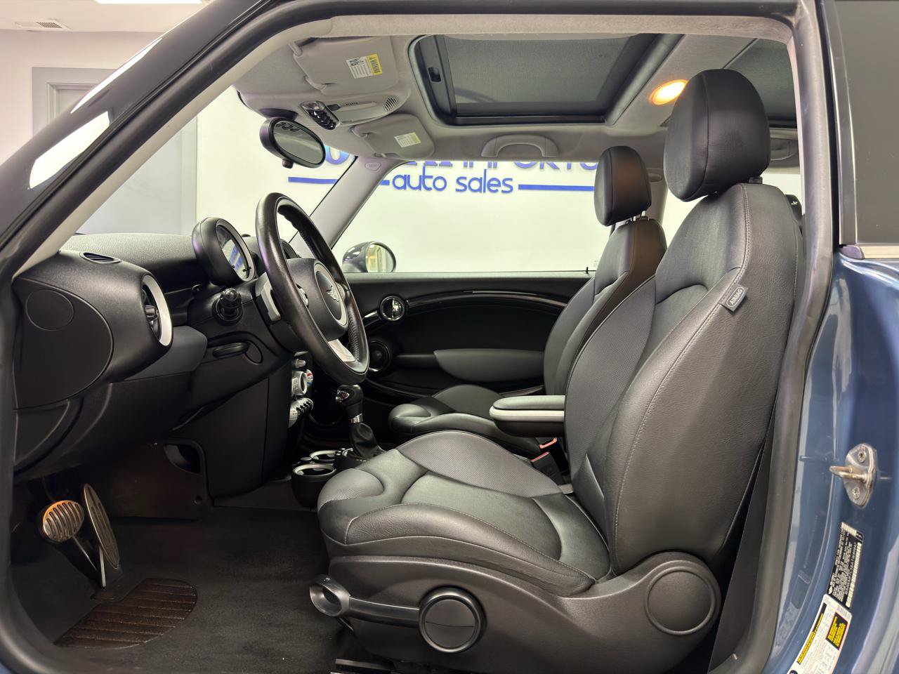 Used 2010 MINI Cooper S FWD image 9
