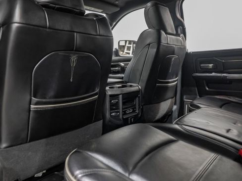 Used 2020 RAM 3500 Limited image 38