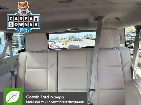 Used 2025 Cadillac Escalade ESV Sport Platinum w/ LPO, Floor Liner Package AWD/4WD image 10