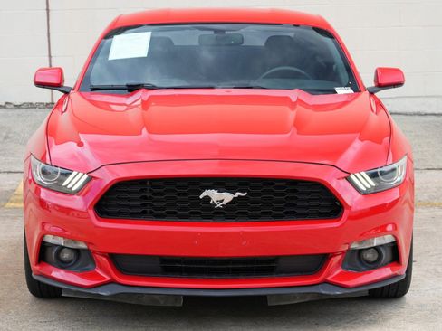 Used 2015 Ford Mustang Coupe w/ Equipment Group 051A RWD image 33