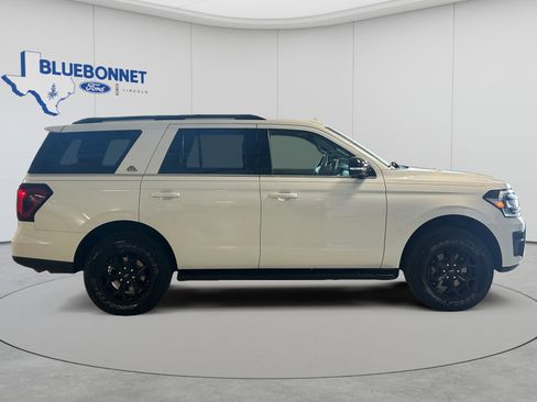 Used 2022 Ford Expedition Timberline AWD/4WD image 4