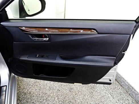 Used 2013 Lexus ES 350 w/ Premium Pkg FWD image 11