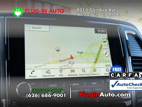 Used 2023 Nissan Titan SV w/ SV Convenience Package image 3