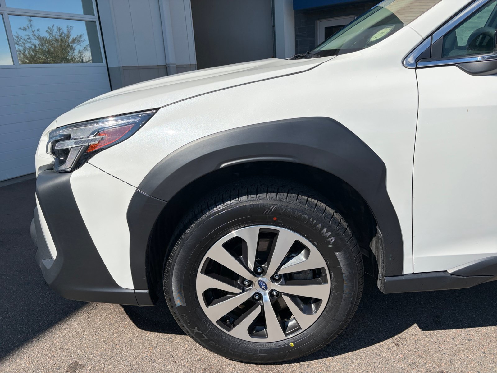 Certified 2024 Subaru Outback Premium AWD/4WD image 11