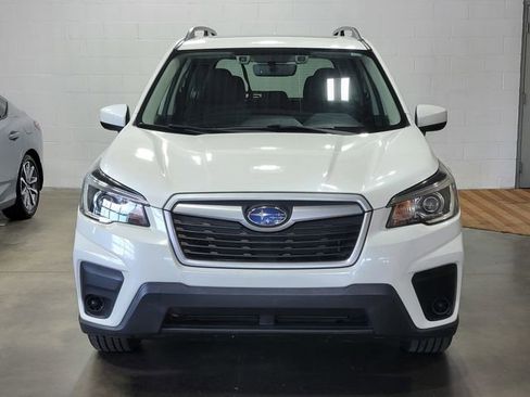 Used 2020 Subaru Forester Premium AWD/4WD image 3