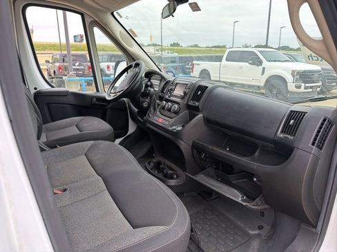 Used 2021 RAM ProMaster 1500 FWD image 12