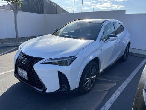 Used 2024 Lexus UX 250h F Sport FWD image 1