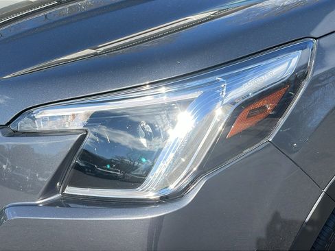 Certified 2023 Subaru Forester Premium AWD/4WD image 7