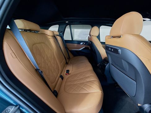 New 2026 BMW X5 sDrive40i w/ Premium Package image 28