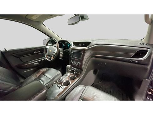Used 2016 Chevrolet Traverse LTZ AWD/4WD image 19