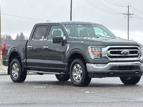 Certified 2021 Ford F150 XLT w/ Equipment Group 302A High image 9