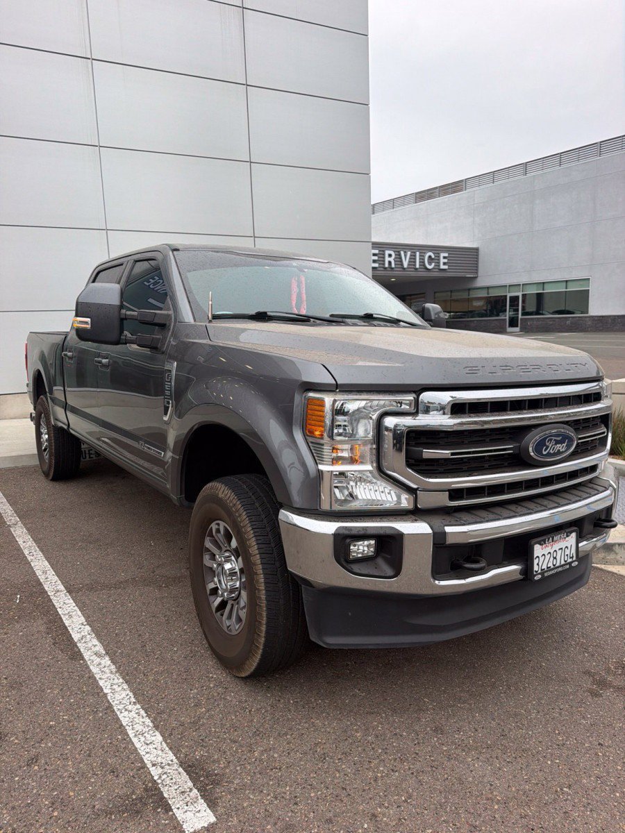 Used 2022 Ford F250 Lariat w/ Lariat Ultimate Package AWD/4WD image 3