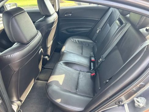 Used 2013 Acura ILX w/ Technology Package FWD image 23