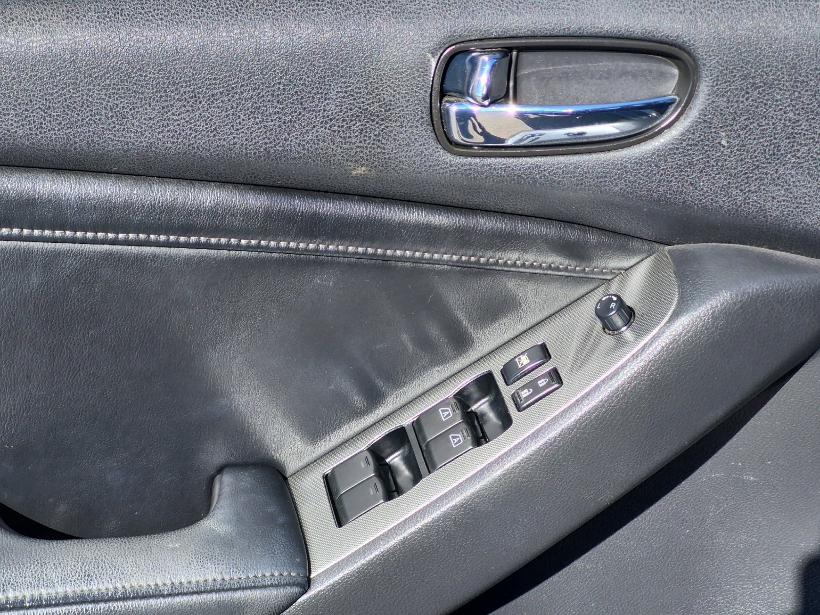 Used 2009 Nissan Altima 2.5 SL w/ SL Pkg FWD image 10