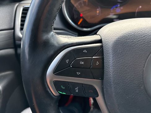 Used 2019 Jeep Grand Cherokee Altitude image 54