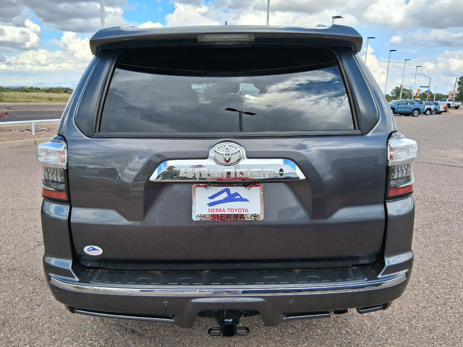 Used 2023 Toyota 4Runner Limited AWD/4WD image 5