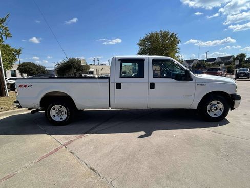 Used 2006 Ford F350 XLT image 5
