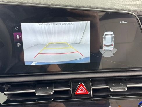 New 2026 Kia Niro EX FWD image 25
